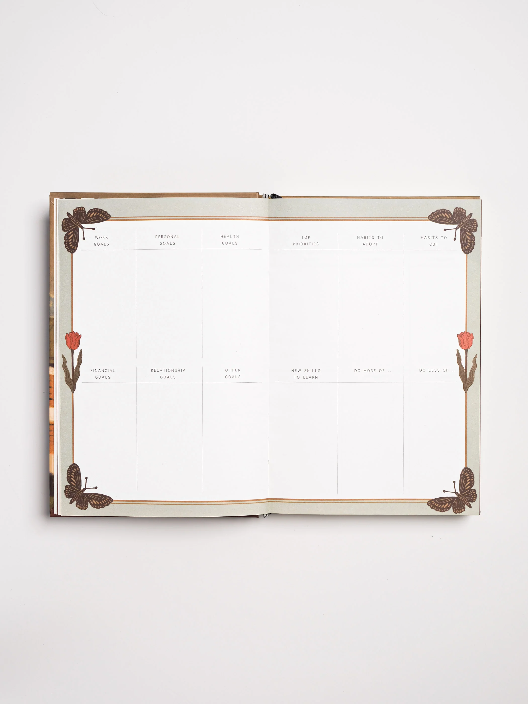 Set of 3 | 2026 Hardbound Planner + Calendars - Image 17