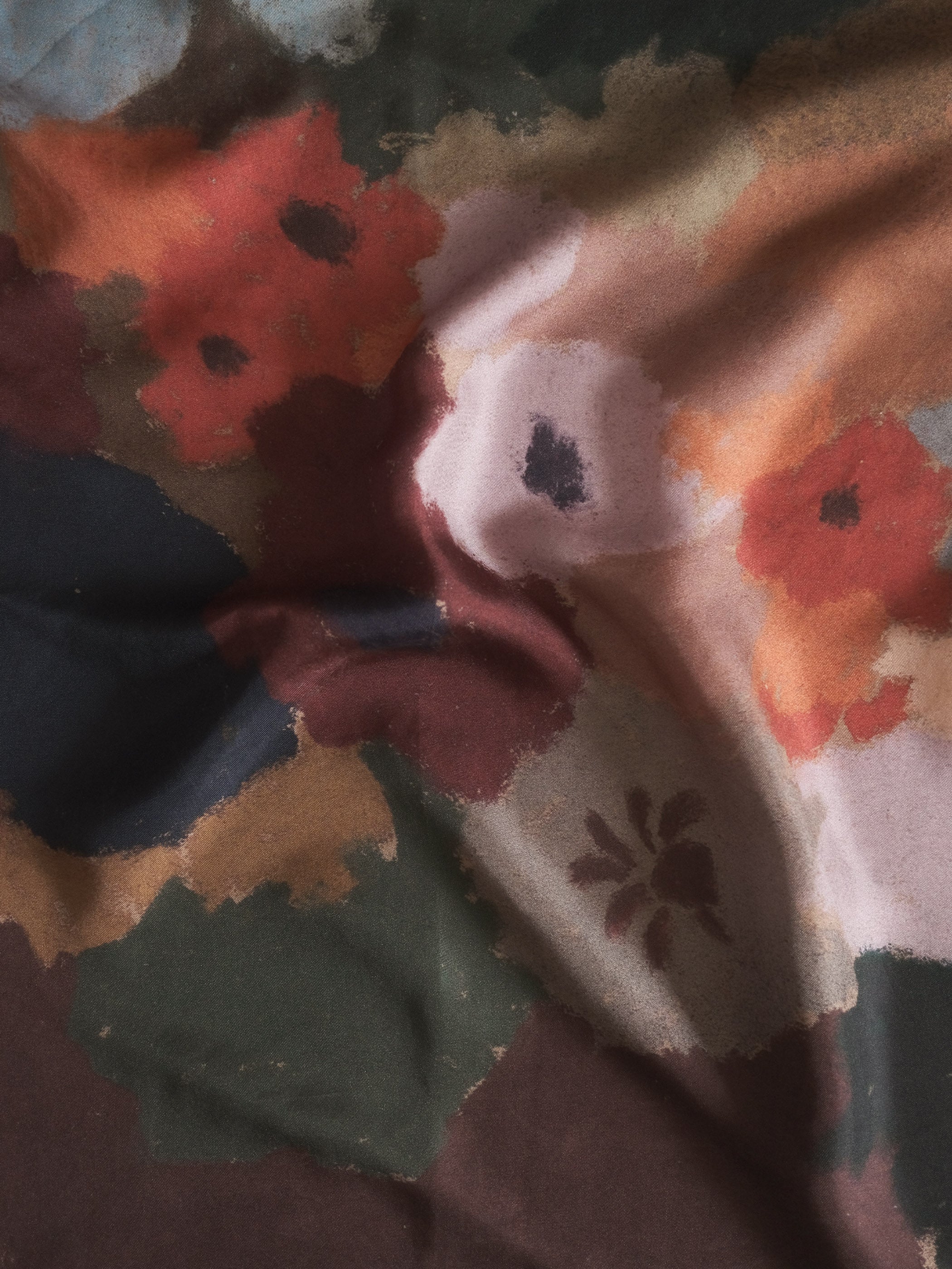 Silk scarf | Silhouette - Image 4