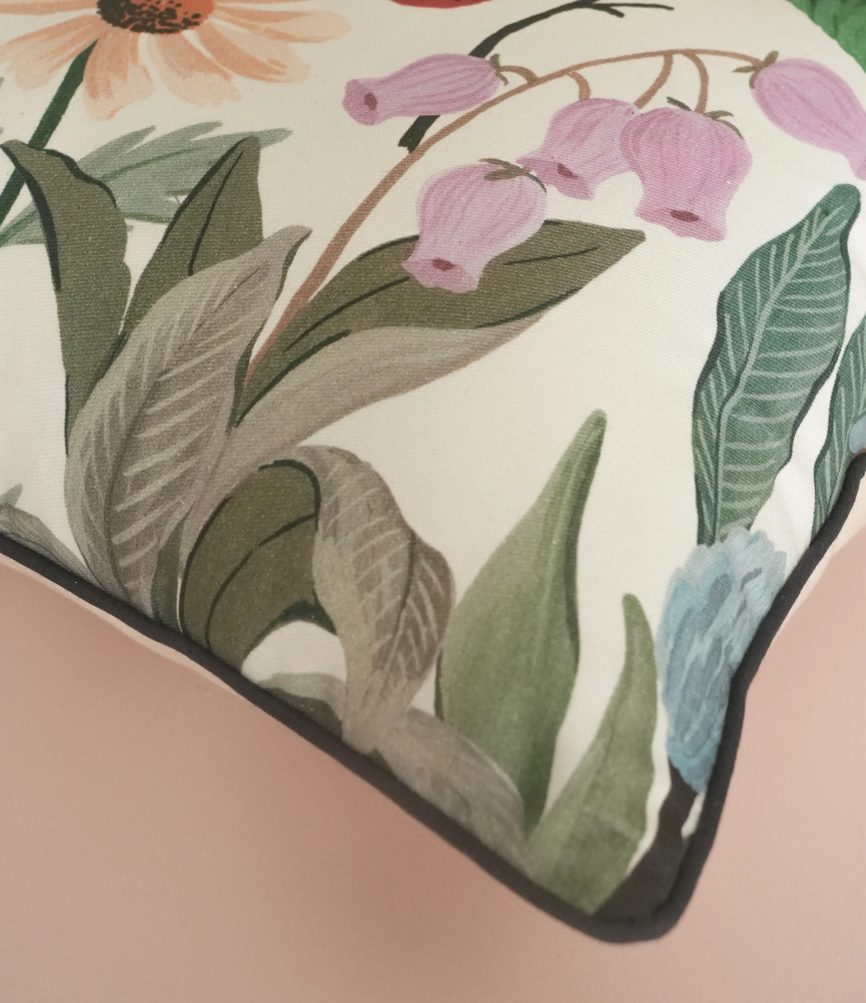 Set of 3 Cushion Covers | Country Charm - Image 10