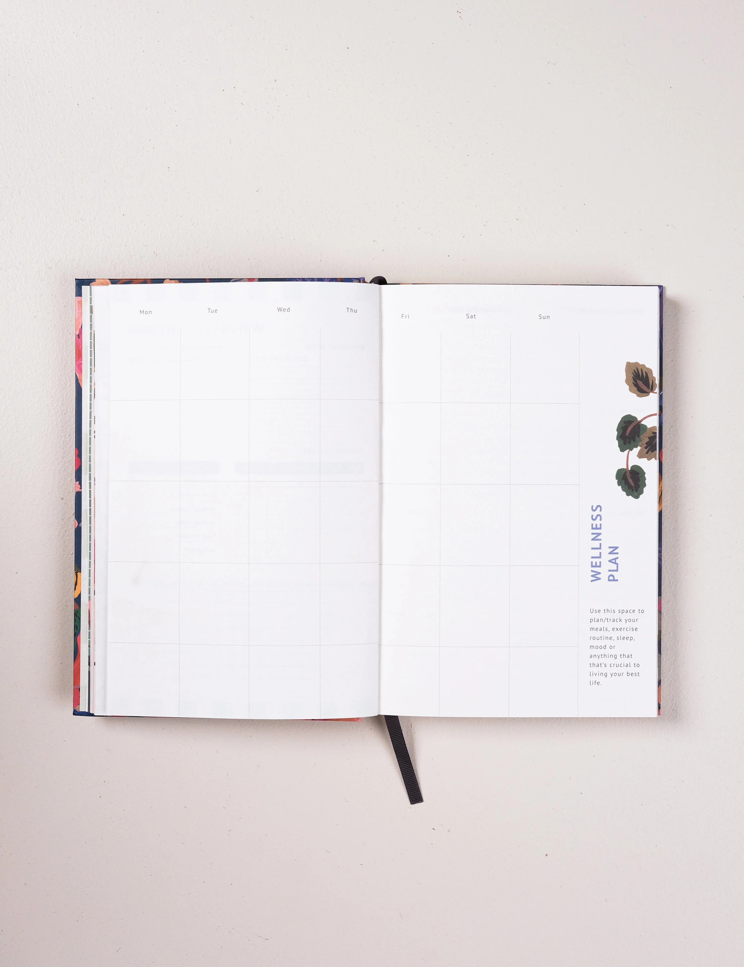 Undated Yearly Planner | Posy - Image 9
