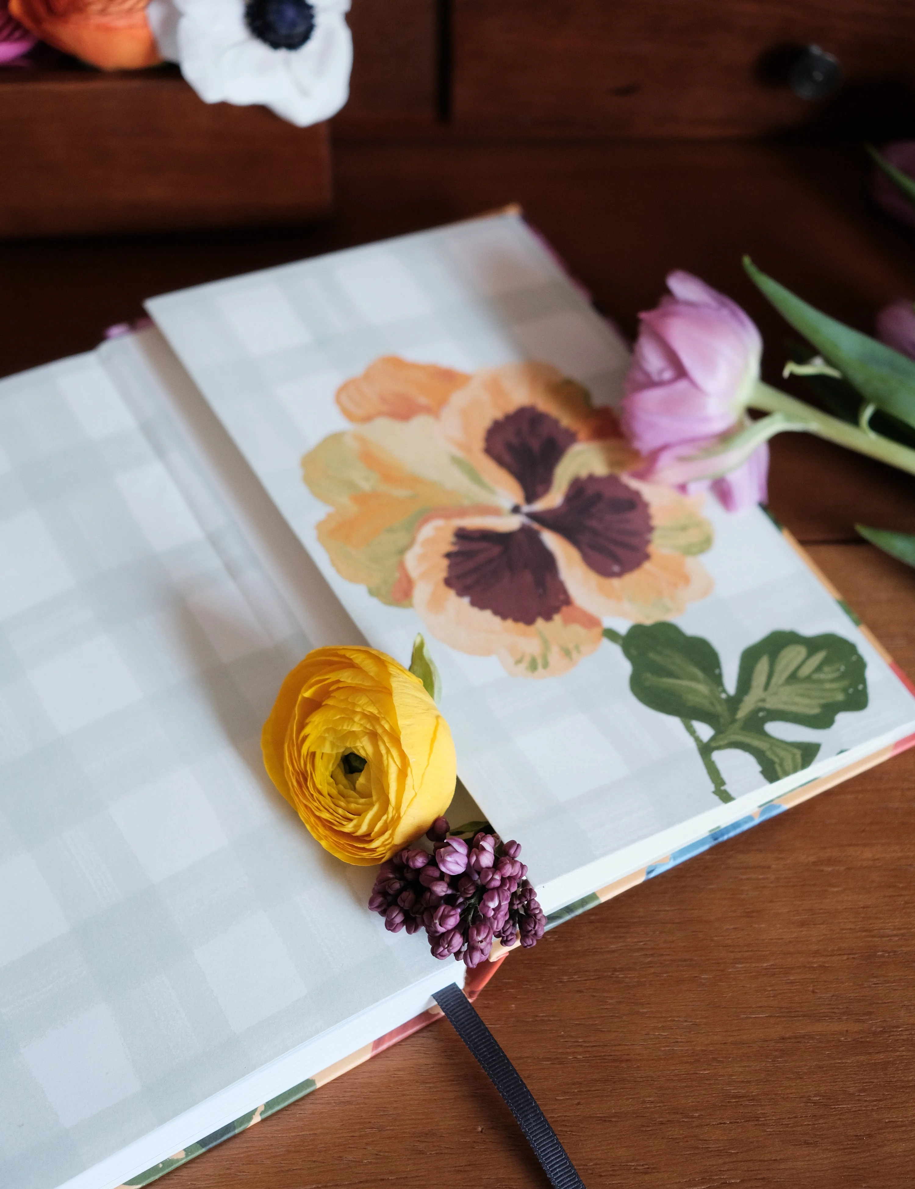 Undated Yearly Planner | Tropic - Image 17